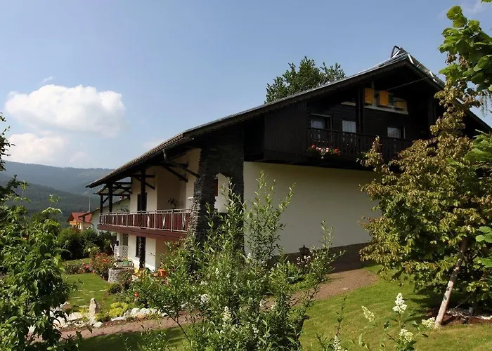 Gaestehaus Schreiner *